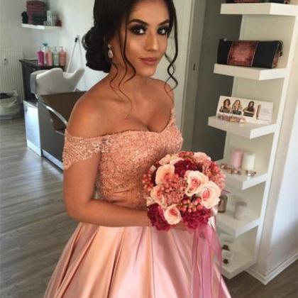 Off The Shoulder Prom Dress With Appliques
