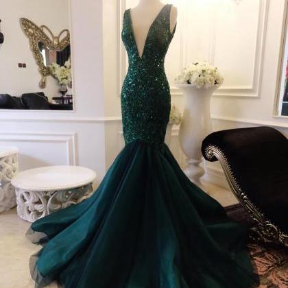 Sleeveless Plunging V Sequined Mermaid Tulle Prom..