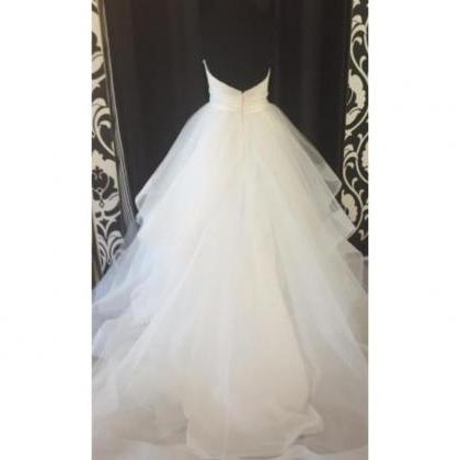 V Neck Sleeveless Wedding Dress With Tiered Skirt