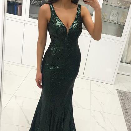 Emerald Green Sequin Prom Dress With Low Back..