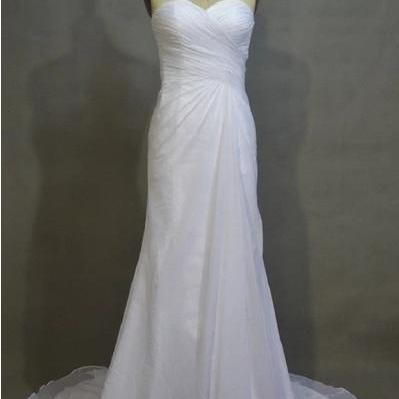 Sleeveless Simple Long Wedding Dress With Pleats