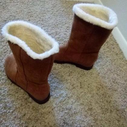 Fluffy Trim Slip On Winter Boots