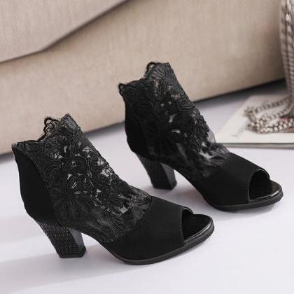 Black Chunky Women Shoes