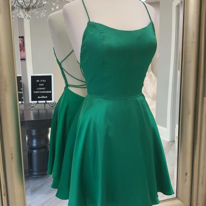 Scoop Neck Hunter Green Short Hoco Party Dress on Luulla