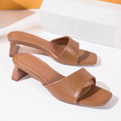 Women Brown Sandals Flats