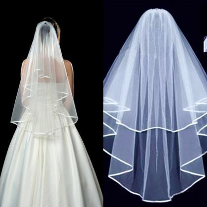 Ribbon Edge Short Bridal Veil With Comb
