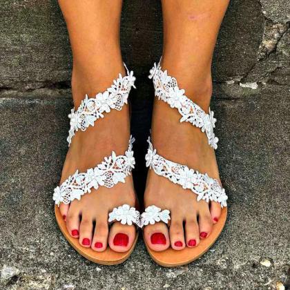 Lace Decor Toe Post Flat Sandals