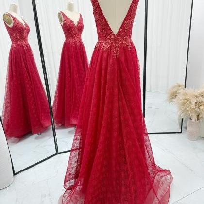 V Neck Red Long Prom Dress With Sequined Appliques