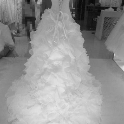 Sweetheart Wedding Dress With Rich Ruffles Chapel..