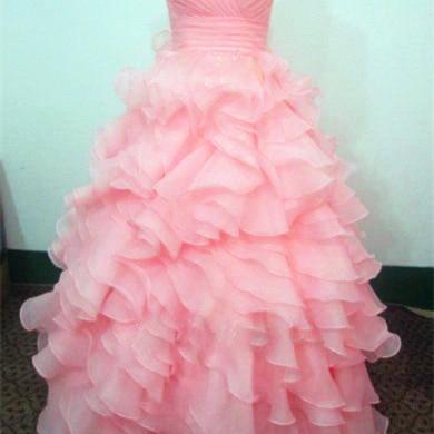 Tiered Ball Gown Wedding Dress Prom Gown..