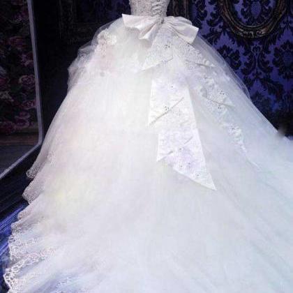 Ball Gown Sweetheart Appliques Cathedral Wedding..