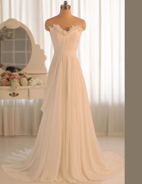 Sweetheart Neckline Long Ivory Chiffon Wedding Dress With Drapping Skirt