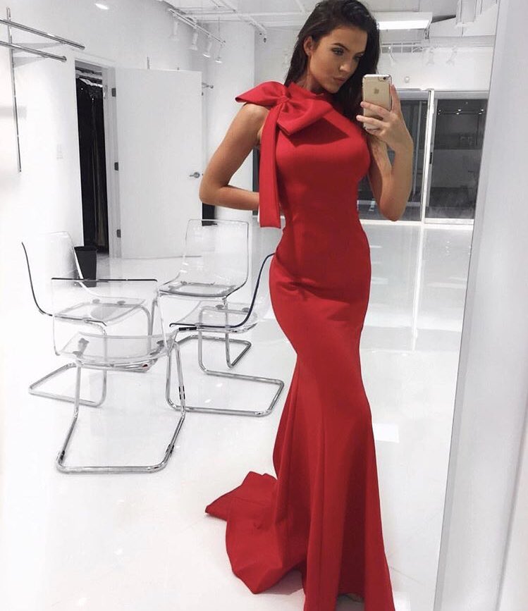 High Collar Red Occasion Dress With Removable Tie