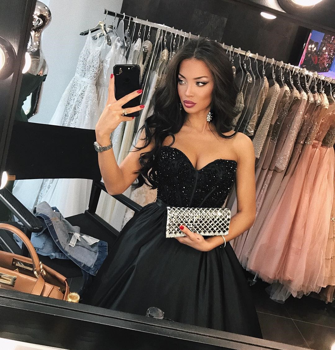 Sleeveless Black Prom Dress With Beads on Luulla