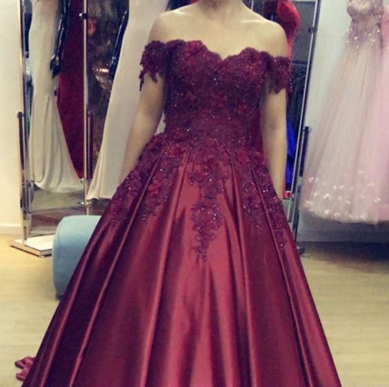 Off The Shoulder Corset Prom Dress With Beaded Appliques