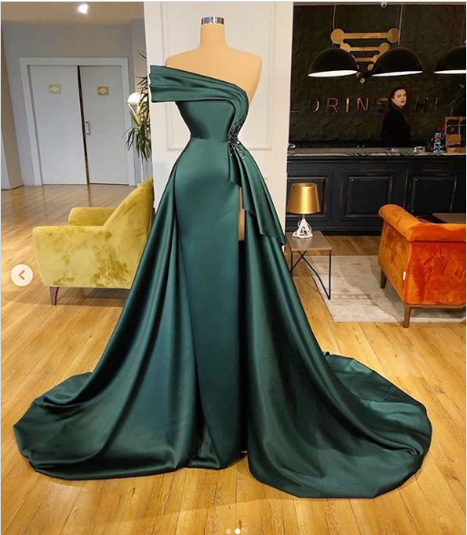 Dark green gown hotsell