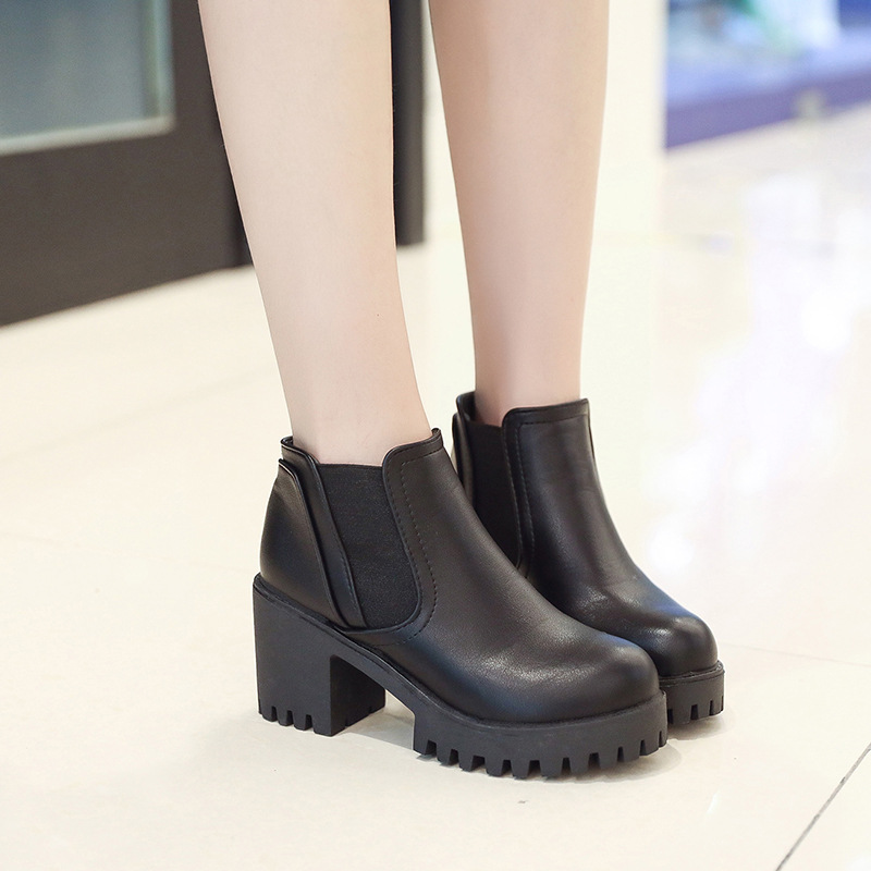 Minimalist Chunky Heeled Chelsea Teenage Boots Women Shoes