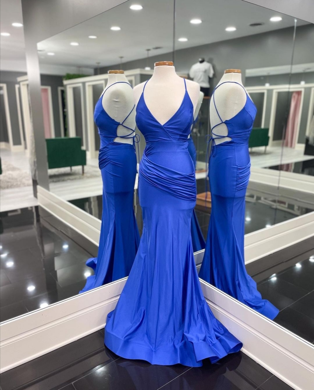 V Neck Royal Blue Fitted Long Prom Dress With Open Back
