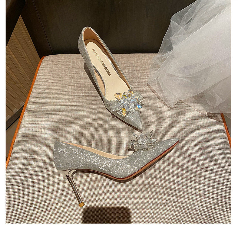 womens silver toe