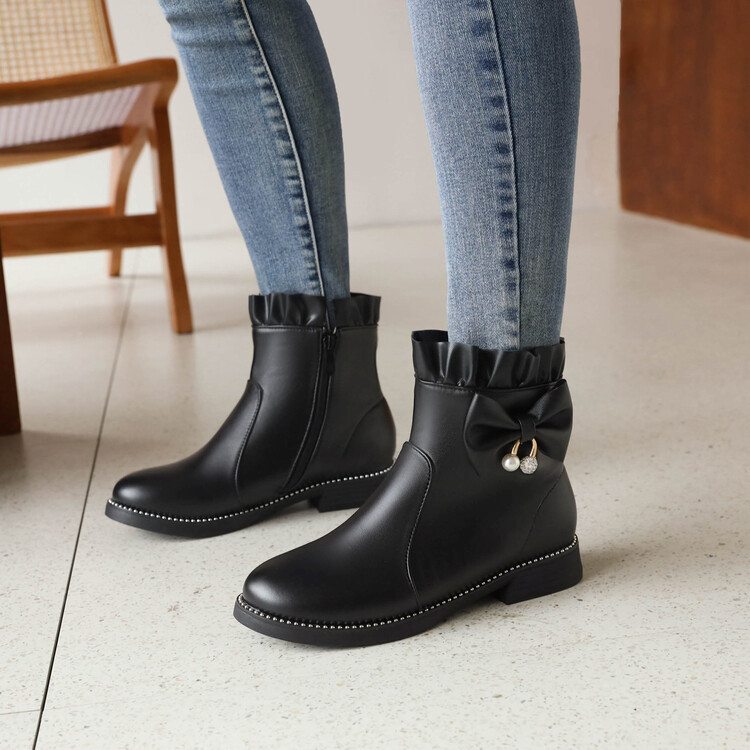 Women Black Flat Ankle Boots
