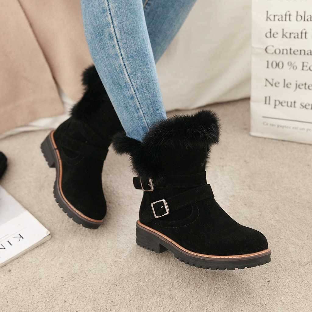 Women Black Flat Winter Boots