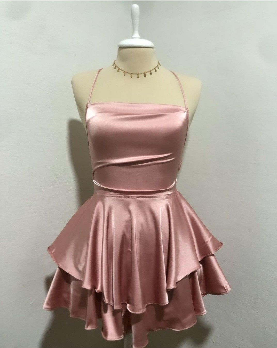 Tie Back Short Party Dress With Double Tiered Skirt Short Homecoming Dresses 2025