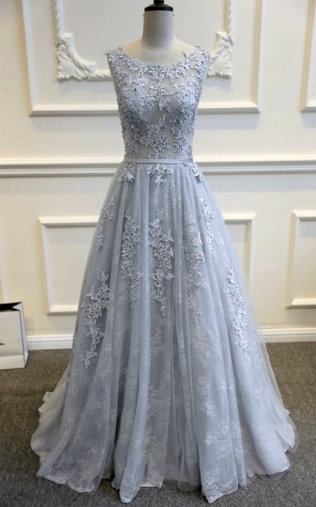 Grey tulle wedding clearance dress