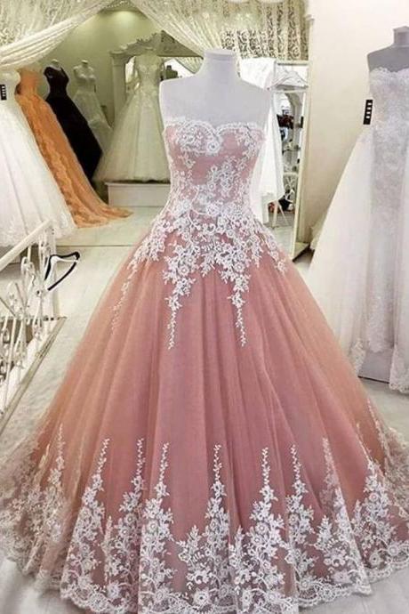 Sleeveless Ball Gown Wedding Dress With Corset Back