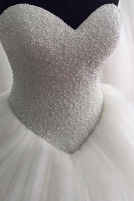 Sleeveless Basque Waist Wedding Dress With Pearls Beading