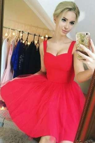 Red Tulle Short Homecoming Dress