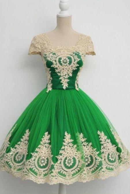 Cap Sleeves Green Short Homecoming Dress With Appliques Lace