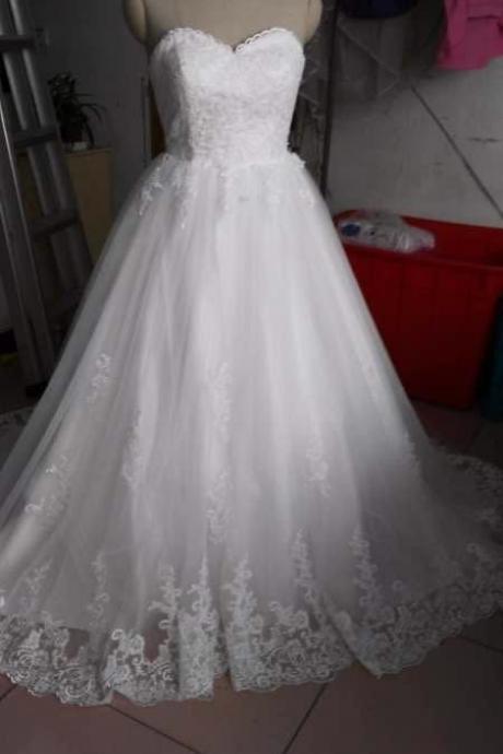 Sleeveless Lace Wedding Dress With Corset Back Bridal Dress