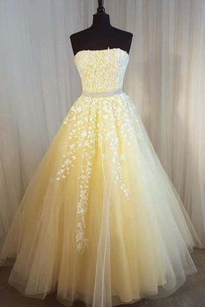 Strapless Prom Dress With Lace