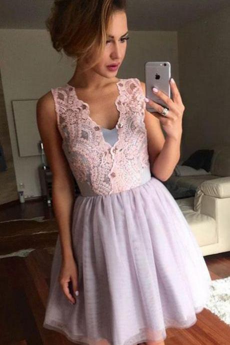Short Homecoming Short Prom Dress With V-neck Zipper Lace Dresses