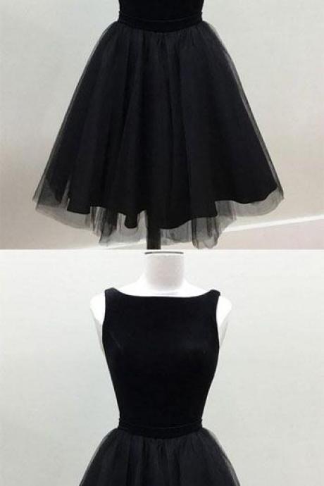 Bateau Neckline Short Black Dress