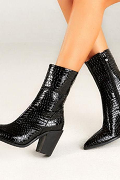 Chunky Heeled Point Toe Black Women Boots
