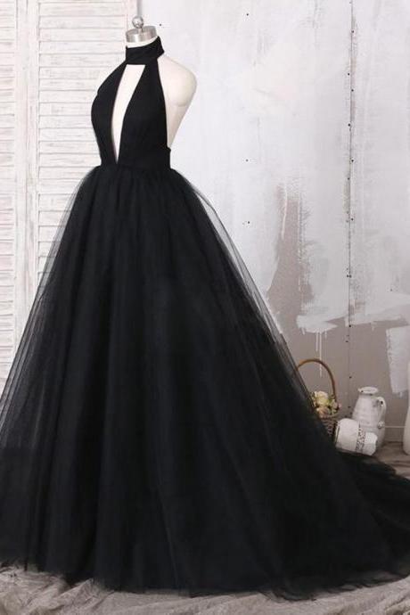 Halter Black Prom Dresses