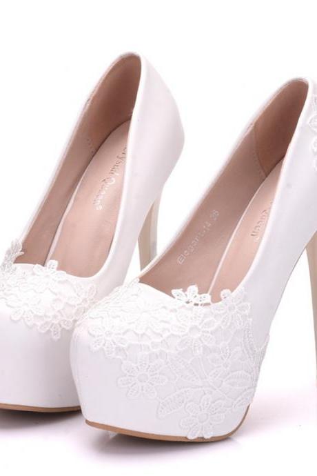 Lace Decor White Platform Wedding Shoes