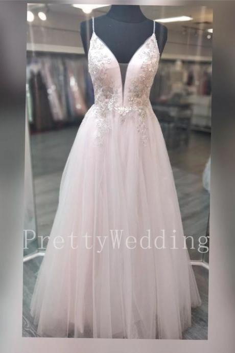 Plunging Neck Ivory Prom Dresses Eveninig Gowns With Lace Details