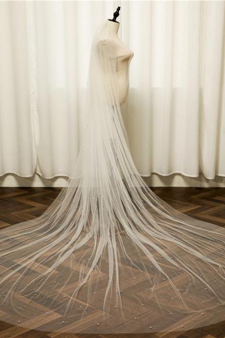Pearls Decor Single Layer Bridal Veil with Comb