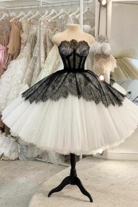 Sleeveless Ivory and Black Vintage Ball Gown Short Dress 