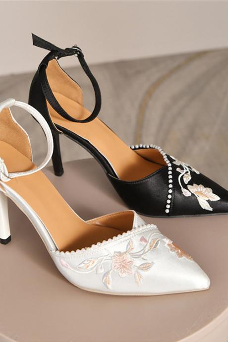 Embroidery Details Point Toe Ankle Strap Women Shoes