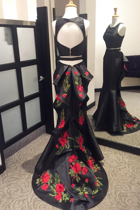 2 Pieces Black Prom Dresses With Floral Appliques