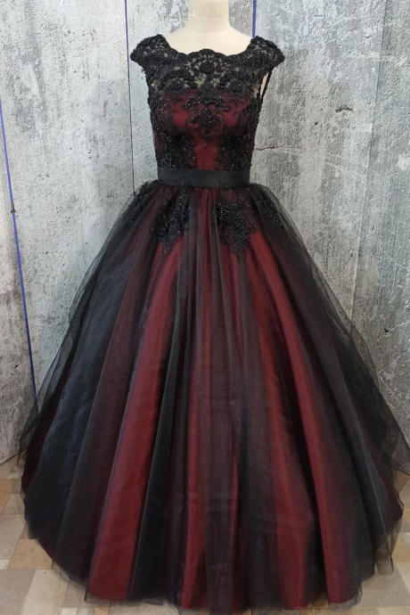 Cap Sleeves Gothic Wedding Dress