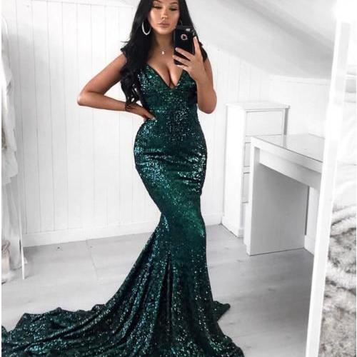 Spaghetti Straps V Neck Emerald Green Sequin Prom Dress