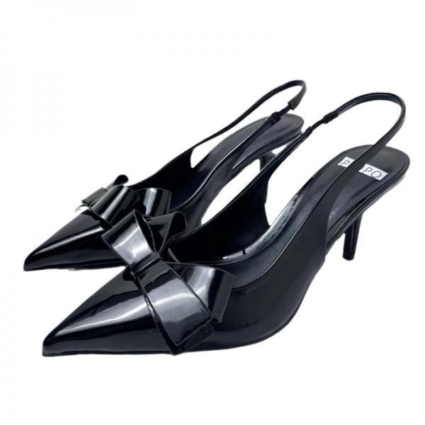 Bow Decor Slingback Sandals in Black