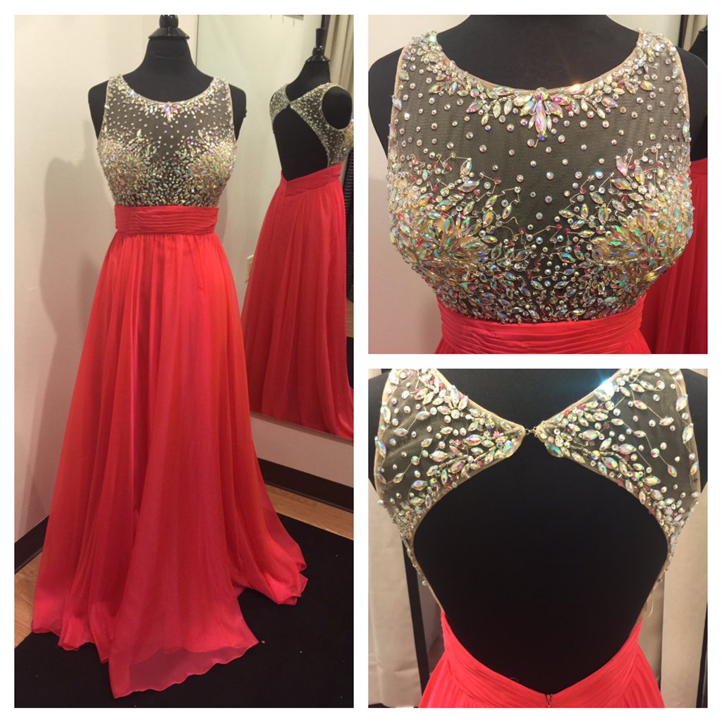 Sleeveless Sheer Back Lace Applique Chiffon Prom Dress