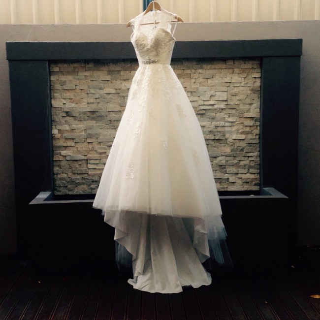sleeveless dress with shawl