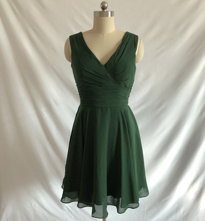 V Neck Emerald Green Chiffon Short Party Dress on Luulla — free download
